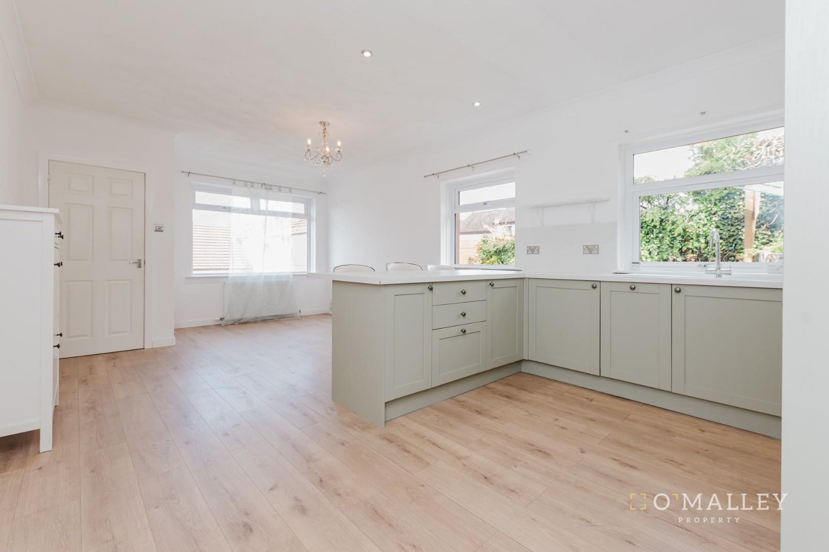 Lounge / kitchen